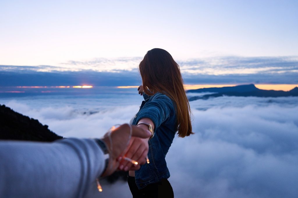 clouds, sky, mountain-2597270.jpg